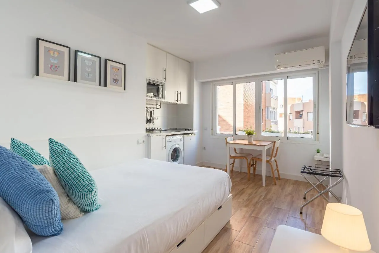 Lu&Cia Malagueta 7 Apartment Malaga